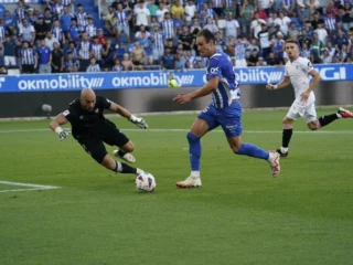 Mendizorroza Bergejolak: Deportivo Alavés Terjebak Krisis Performa Meski Berhasil Menahan Imbang Málaga