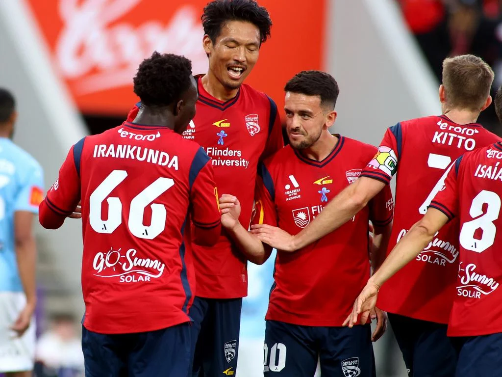 Misi Berat Adelaide United FC: Antara Ambisi Asia dan Tekanan Domestik di A-League