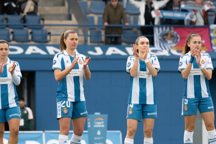 Misi Lanjutkan Momentum: Real Sociedad Femenino Siap Hadapi Tantangan RCD Espanyol