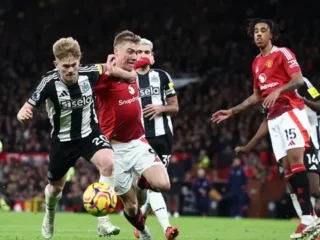 Old Trafford Berdarah: Marcus Tavernier Jadi Mimpi Buruk Manchester United dalam Kekalahan Memalukan 0-3