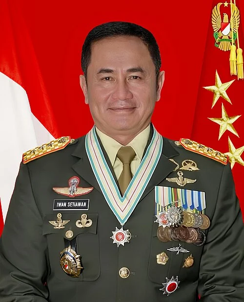 Penyegaran Strategis TNI AD: Letjen Iwan Setiawan Resmi Jabat Pangkostrad Gantikan Letjen Mohammad Fadjar