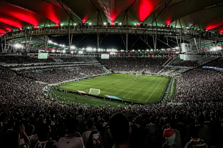 Pragmatisme Mematikan! Palmeiras Hancurkan Dominasi Fluminense di Maracanã demi Tiket Final Libertadores