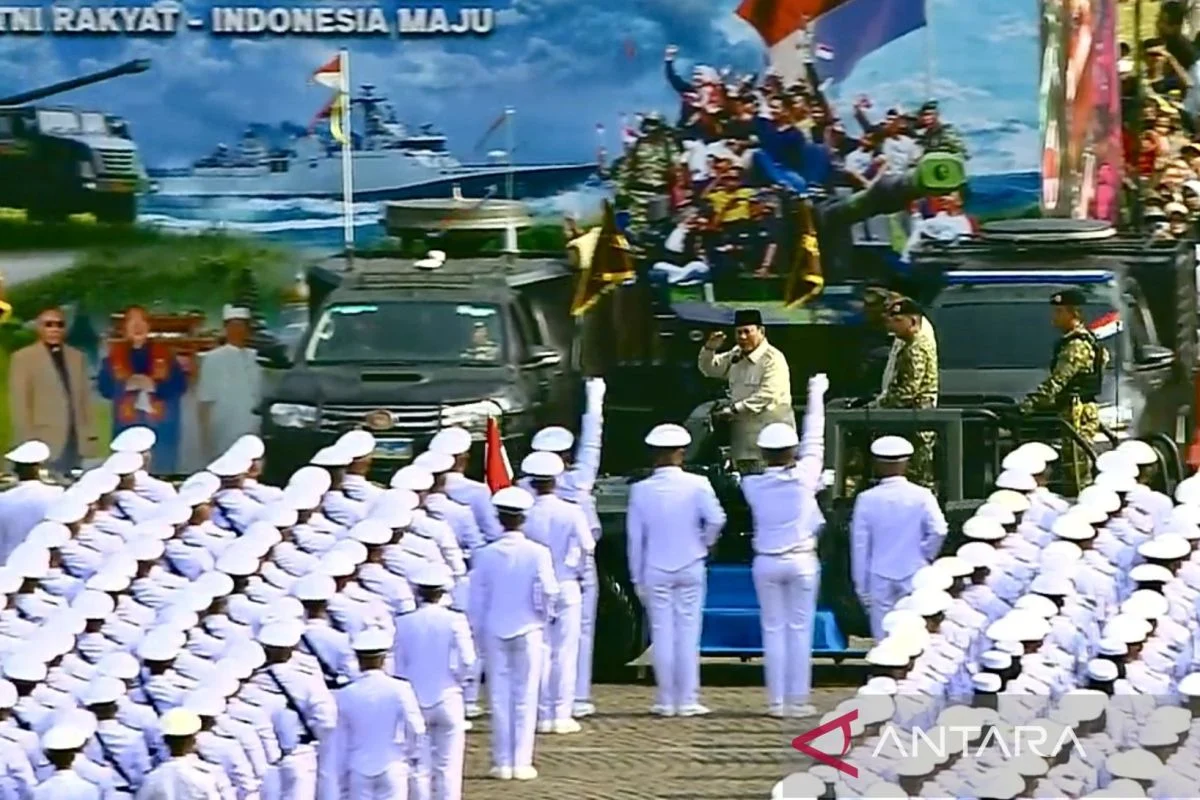 Presiden Prabowo Pimpin Upacara HUT ke-81 TNI: Perkuat Jati Diri Tentara Rakyat dan Sinergi Nasional