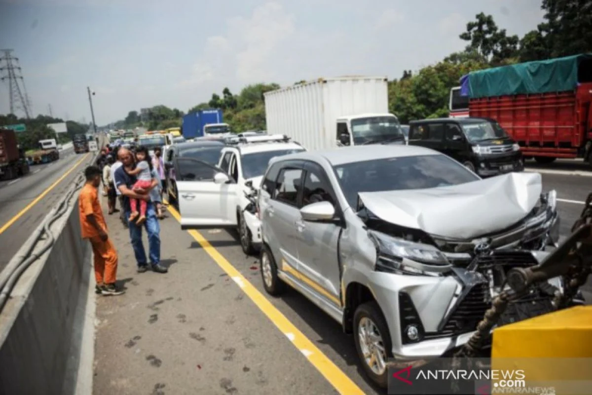 Rangkaian Tragedi di Jalan Raya: Dari Kecelakaan Beruntun hingga Firasat Pilu Sang Balita