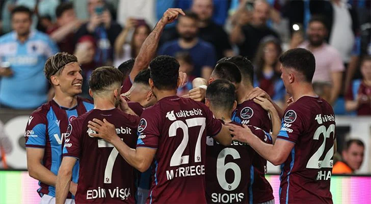Sejarah Baru di UEFA Konferensi Liga: Kemenangan Gemilang Trabzonspor Atas Hearts dan Rekor Gol ke-200!