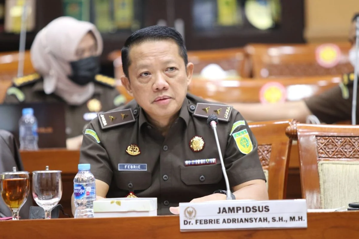 Skandal Besar di Kejaksaan Agung: Eks Jampidsus Febrie Adriansyah Didakwa Peras Pengusaha dan Cuci Uang Ratusan Miliar