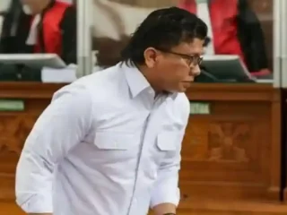 Skandal Fasilitas Mewah Lapas Cibinong: Yusril Ihza Mahendra Tegaskan Mundurnya Dirjen PAS Tak Bebaskan Proses Hukum