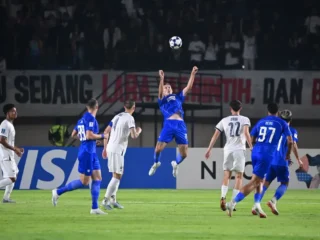 Start Sempurna di ACL2! Balsa Sekulic Borong Gol, Persib Bandung Hancurkan Melbourne Victory