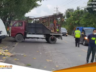 Tragedi di Wangaratta: Deputi Helen Haines Alami Luka Berat Akibat Serangan Kendaraan yang Terencana