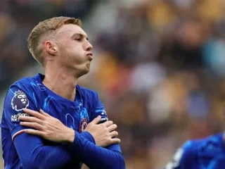 Tragedi Stamford Bridge: Kekalahan Memalukan Chelsea dari Spurs dan Kontroversi Kartu Merah Cole Palmer