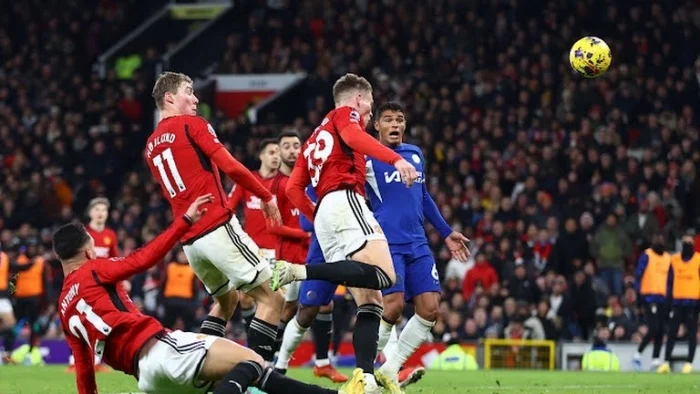 Duel Hidup Mati di Stamford Bridge: Chelsea vs Manchester United, Misi Kebangkitan Sang Raksasa!